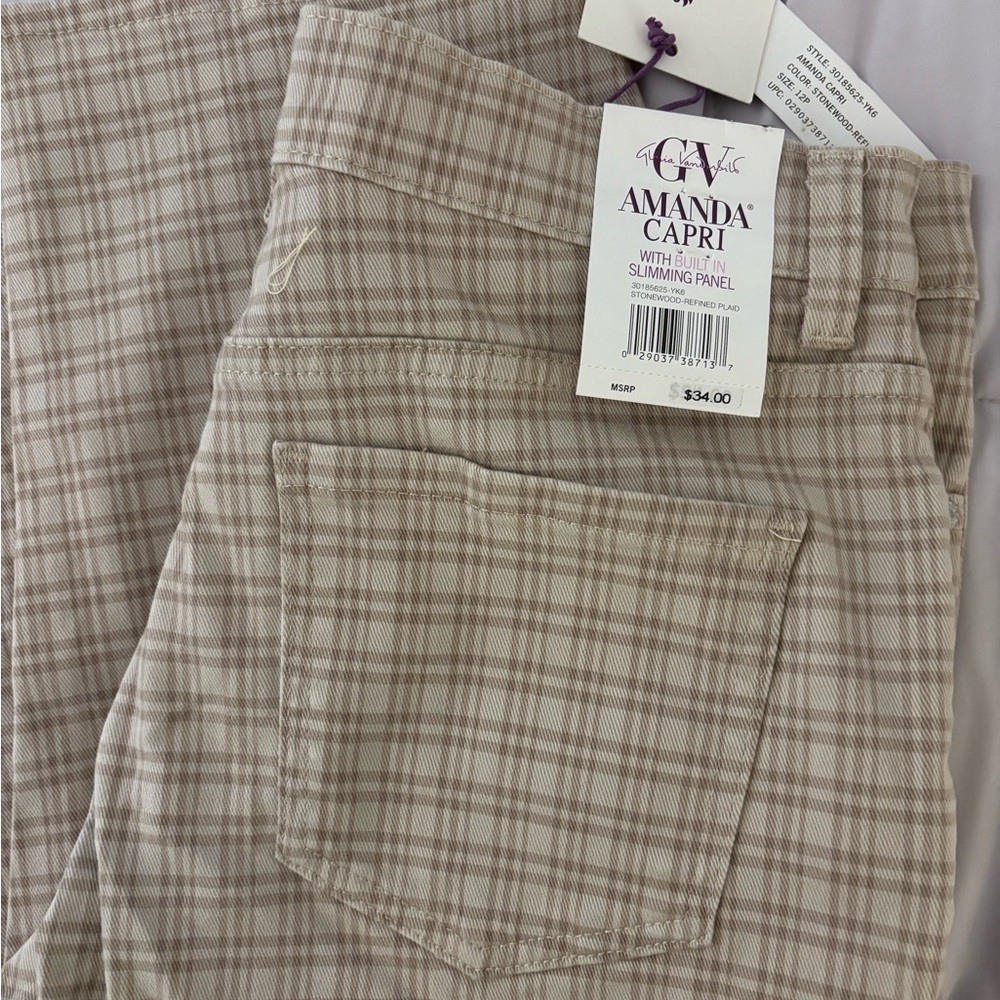 Gloria Vanderbilt Petite Amanda Capri